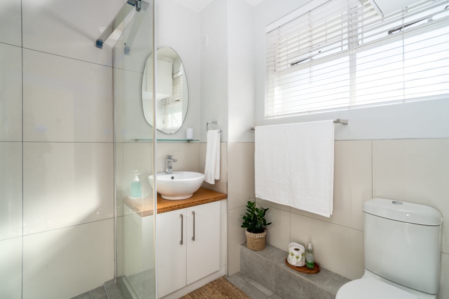 1 Bedroom Property for Sale in Green Point Western Cape